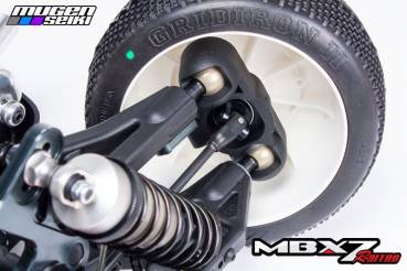 MUGEN MBX-7R - 1/8 Offroadbuggy